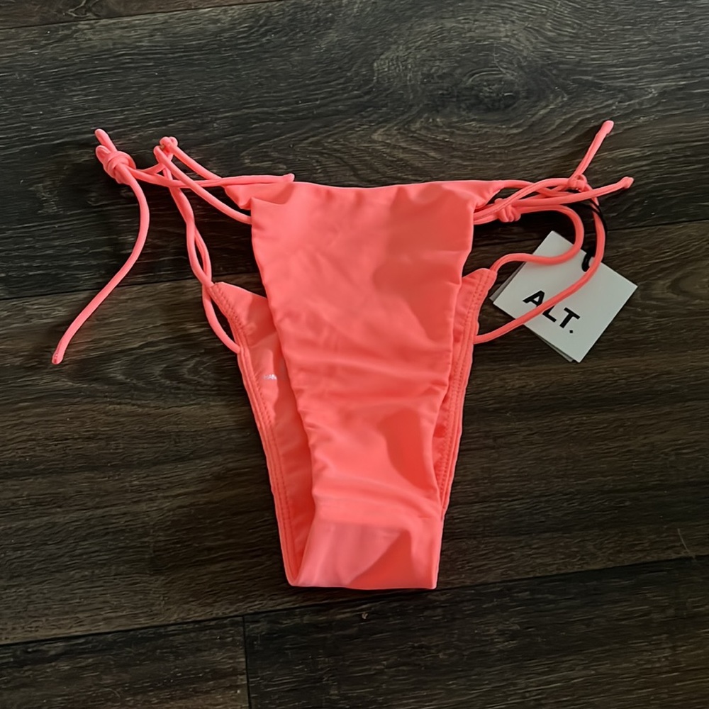 ALT BIKINI BOTTOM